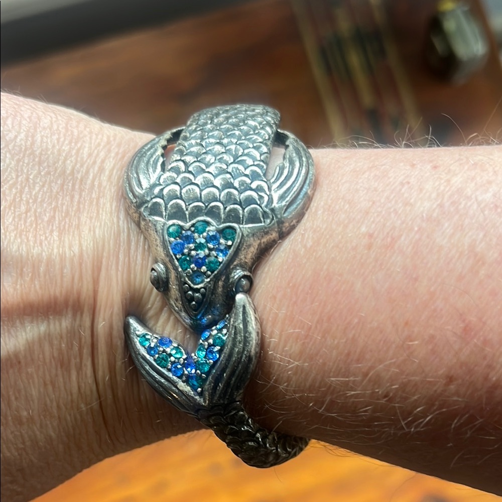 Oceanic Silver and Blue Bracelet Fish